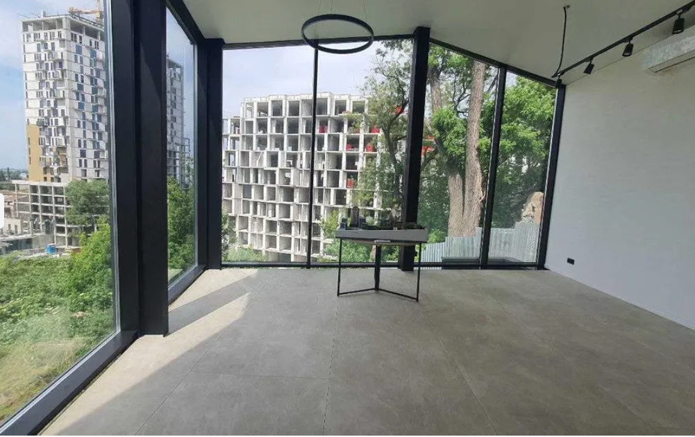 Коммерческая недвижимость на ул. Софиевская, 125 м², 251 000$ — FAKTOR