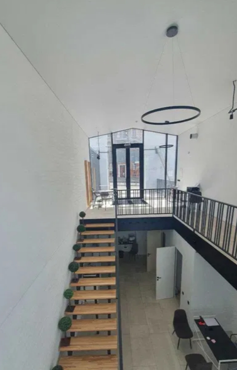 Коммерческая недвижимость на ул. Софиевская, 125 м², 251 000$ — FAKTOR