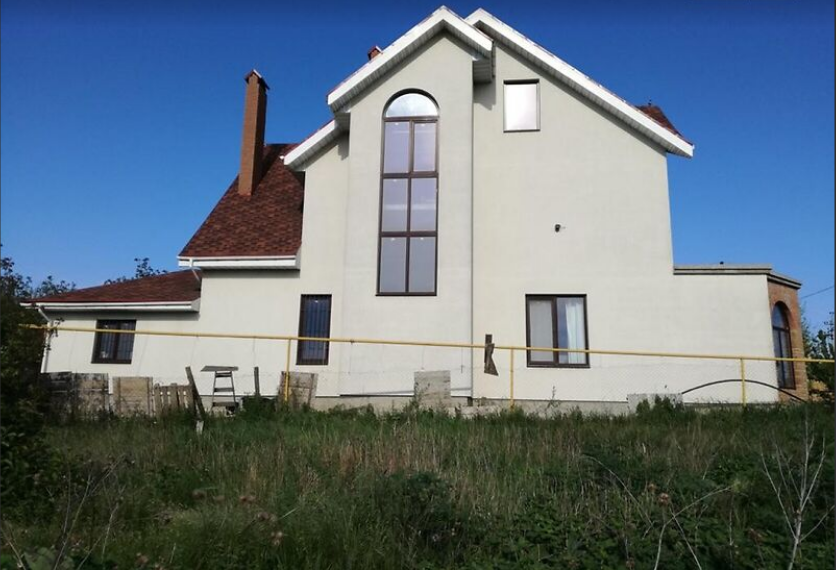 Дом на ул. Набережная, 320 м², 100 000$ — FAKTOR