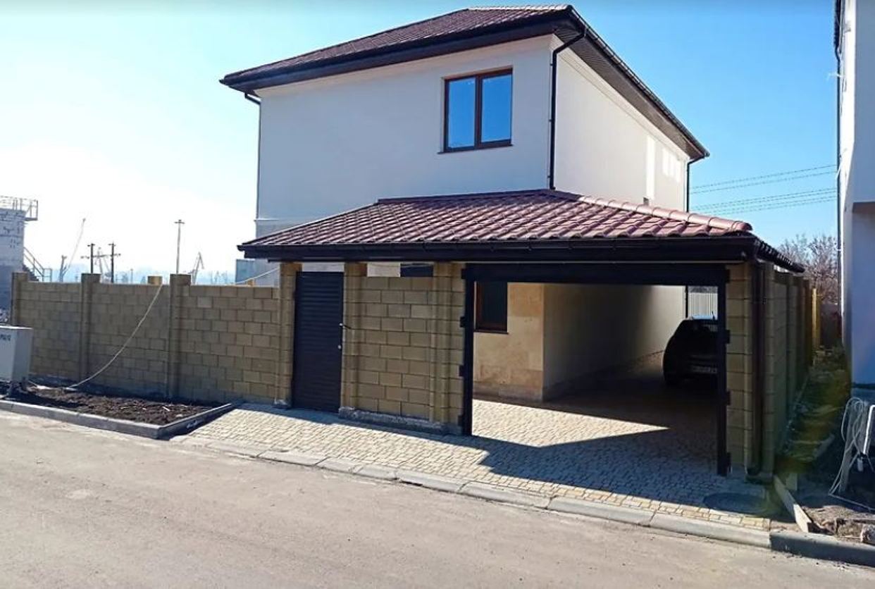 Дом на ул. Клубничный пер., 140 м², 150 000$ — FAKTOR