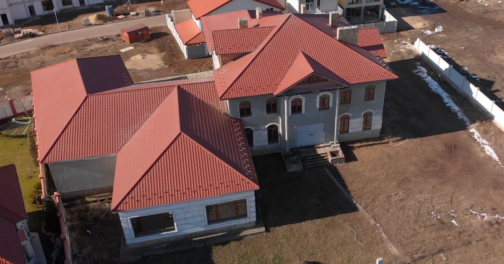 Дом на ул. Береговая, 1633 м², 1 100 000$ — FAKTOR