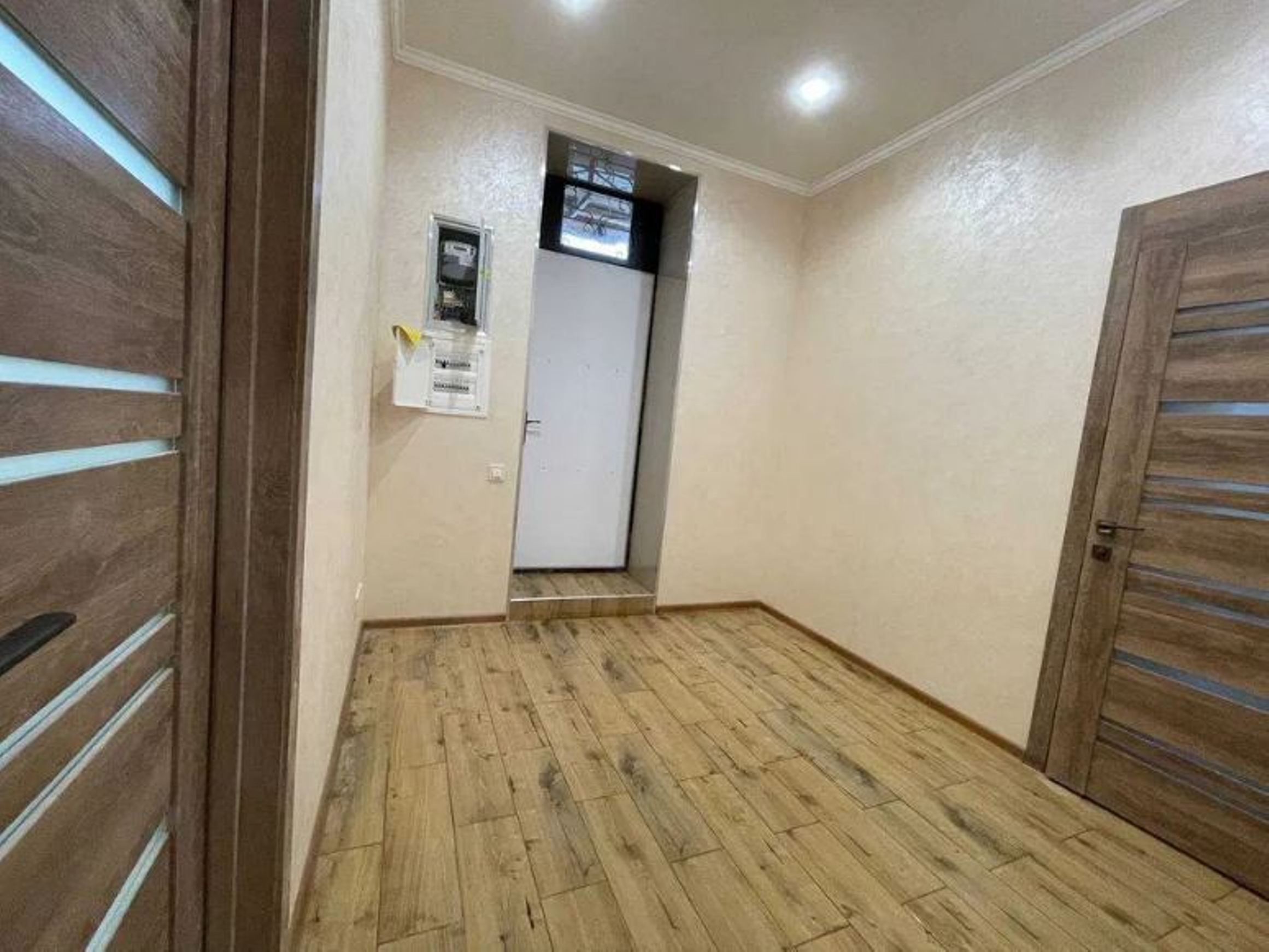 Коммерческая недвижимость на ул. Тихая, 90 м², 50 000$ — FAKTOR