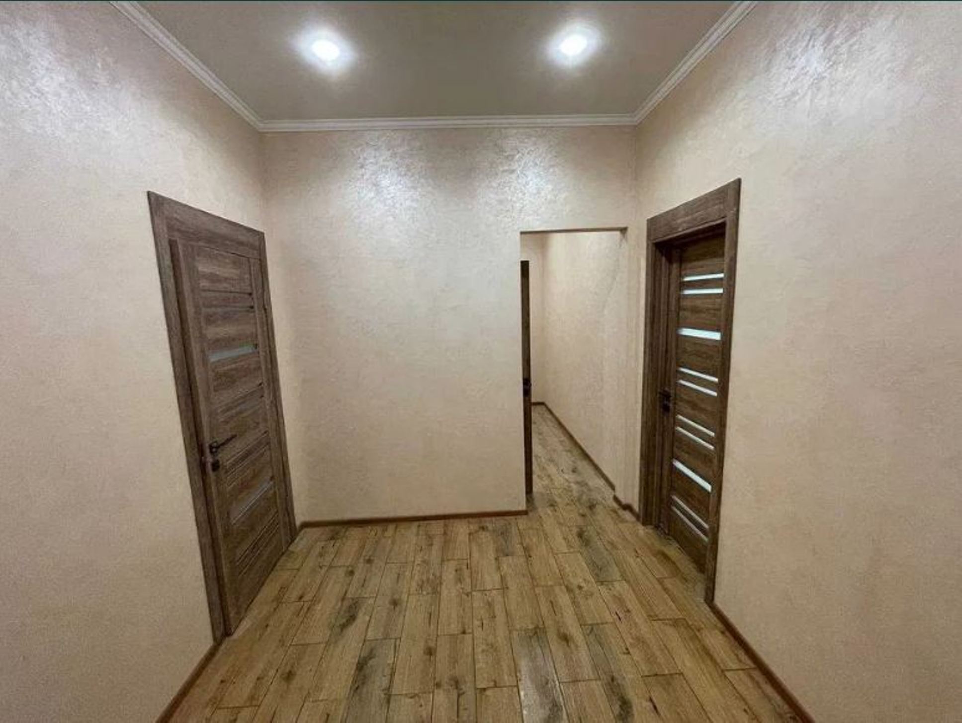 Коммерческая недвижимость на ул. Тихая, 90 м², 50 000$ — FAKTOR