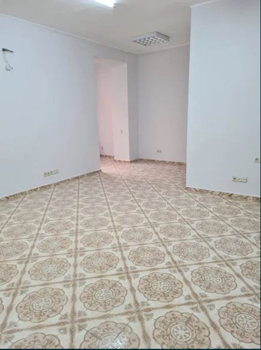 Коммерческая недвижимость на ул. Михаила Грушевского, 50 м², 49 000$ — FAKTOR