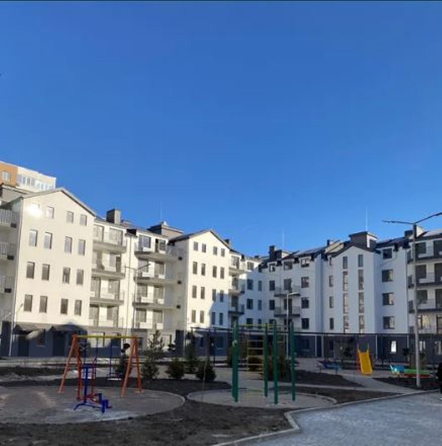 Квартира на ул. Сахарова Академика, 35 м², 30 000$ — FAKTOR