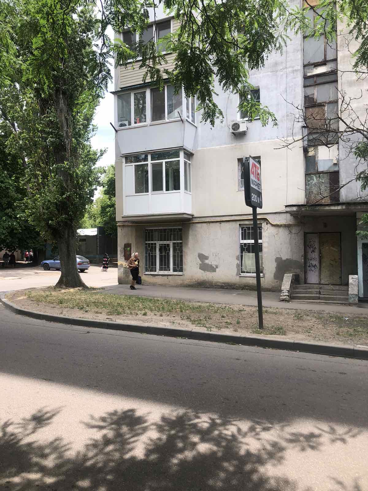 Коммерческая недвижимость на ул. Героев обороны Одессы, 265 м², 198 000$ — FAKTOR