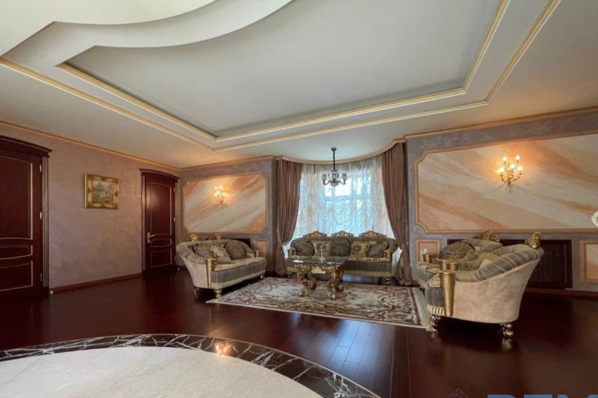 Будинок на вул. Куприна, 940 м², 2 500 000$ — FAKTOR