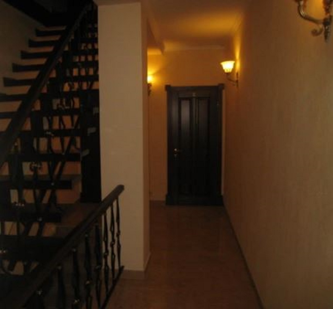 Будинок на вул. Дмитриевская (Донского) (Таирова), 625 м², 1 200 000$ — FAKTOR