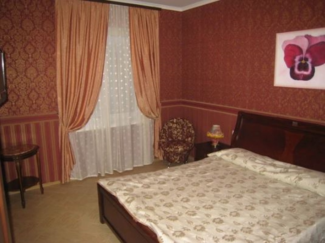 Будинок на вул. Дмитриевская (Донского) (Таирова), 625 м², 1 200 000$ — FAKTOR