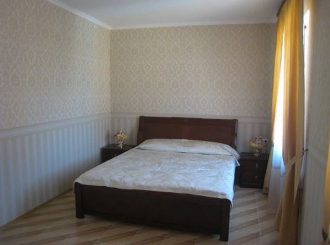 Будинок на вул. Дмитриевская (Донского) (Таирова), 625 м², 1 200 000$ — FAKTOR