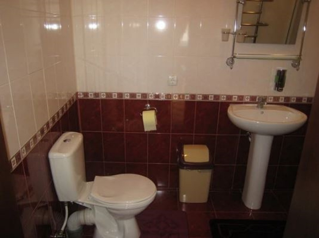 Будинок на вул. Дмитриевская (Донского) (Таирова), 625 м², 1 200 000$ — FAKTOR