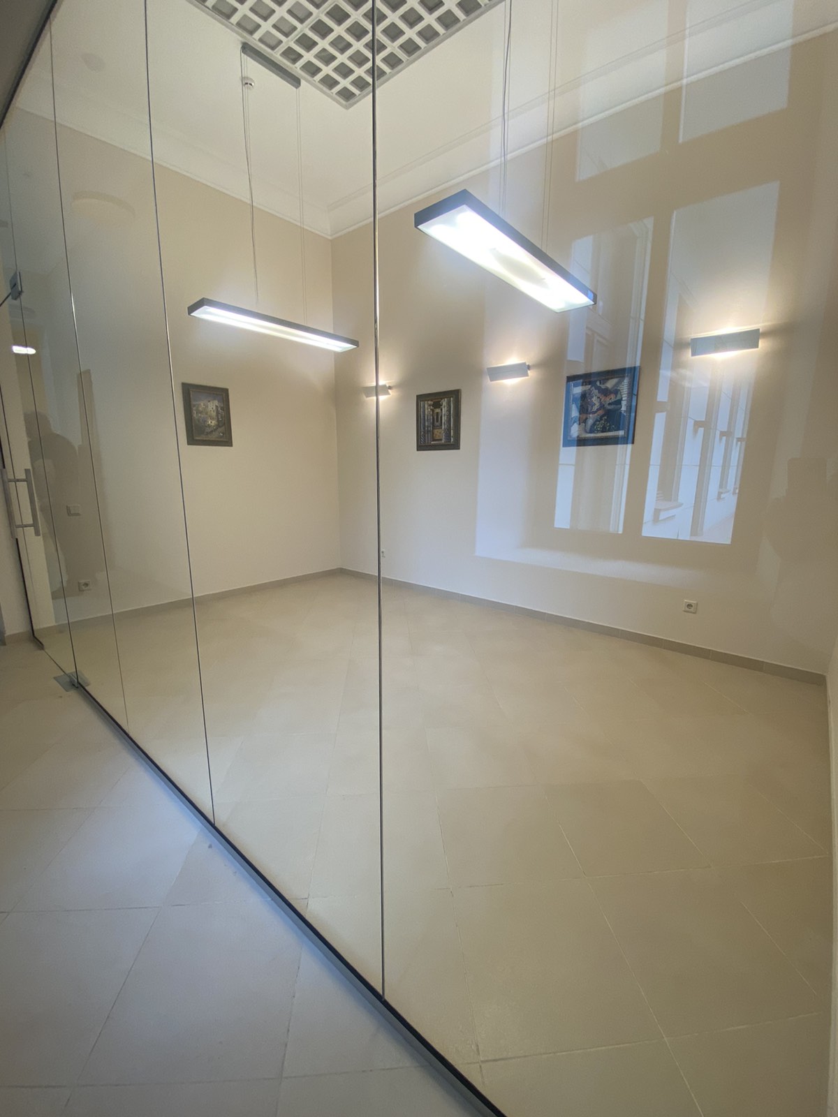 Комерційна нерухомість на вул. Преображенская, 1640 м², 3 450 000$ — FAKTOR