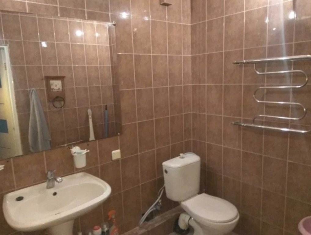 Квартира на вул. Среднефонтанская, 65 м², 60 000$ — FAKTOR