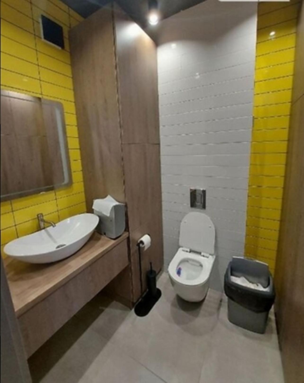 Коммерческая недвижимость на ул. Генуэзская, 95 м², 140 000$ — FAKTOR