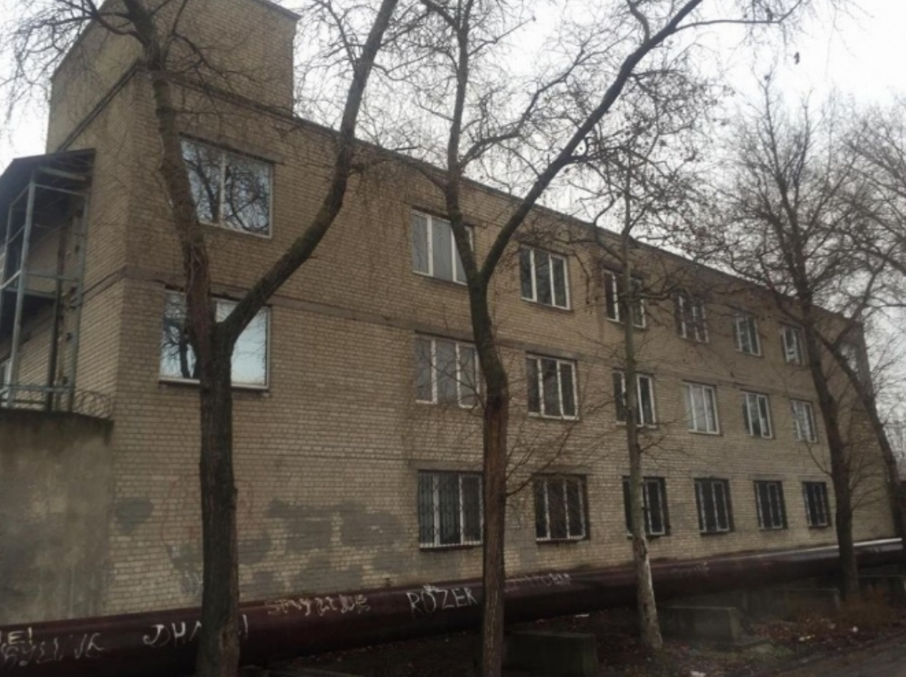 Коммерческая недвижимость на ул. Пересыпская 10-я, 2958 м², 600 000$ — FAKTOR