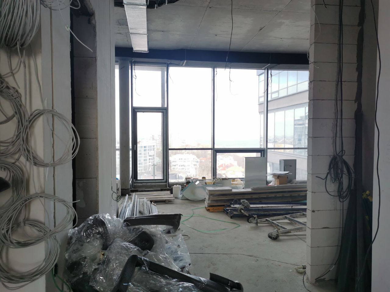 Квартира на ул. Морская, 356 м², 725 000$ — FAKTOR