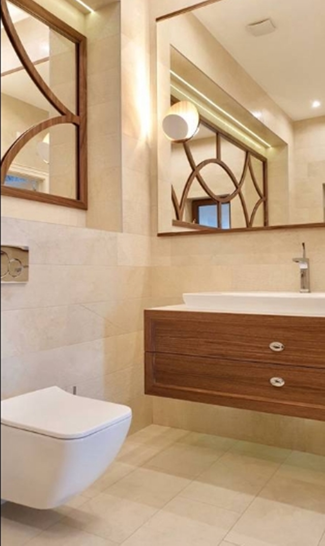 Дом на ул. Офицерская, 550 м², 1 500 000$ — FAKTOR