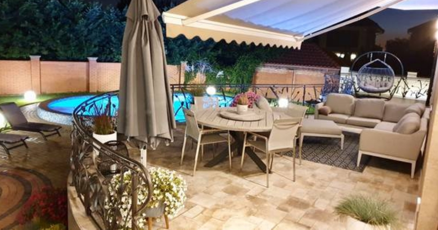 Дом на ул. Офицерская, 550 м², 1 500 000$ — FAKTOR