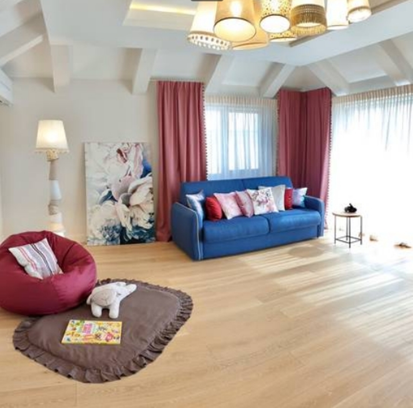 Дом на ул. Офицерская, 550 м², 1 500 000$ — FAKTOR