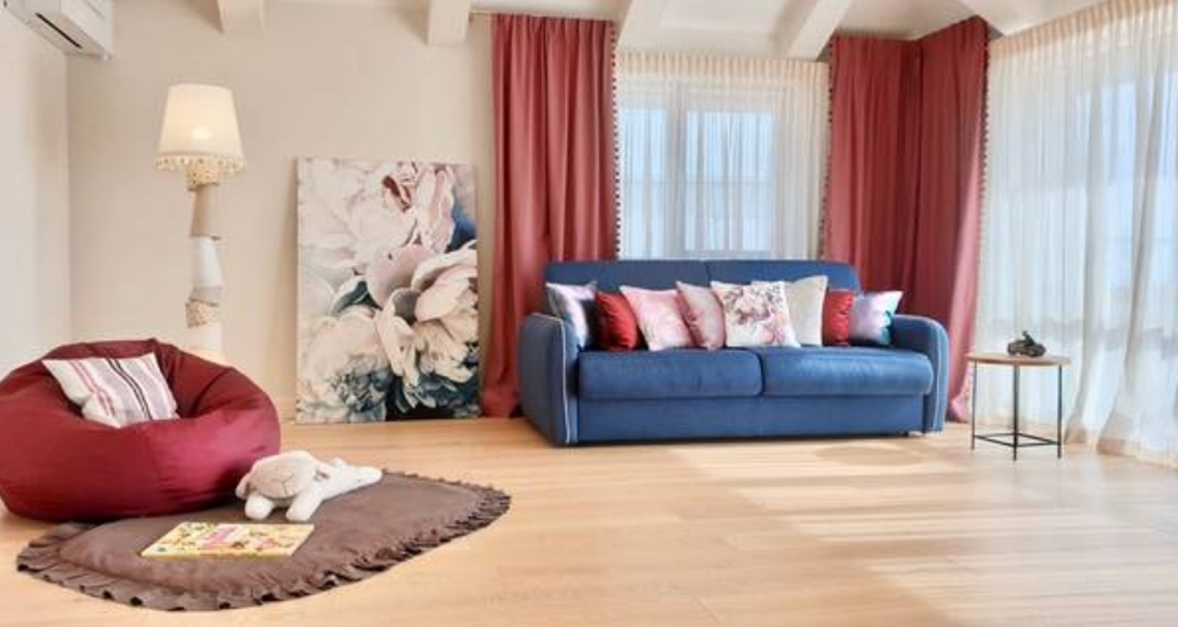 Дом на ул. Офицерская, 550 м², 1 500 000$ — FAKTOR