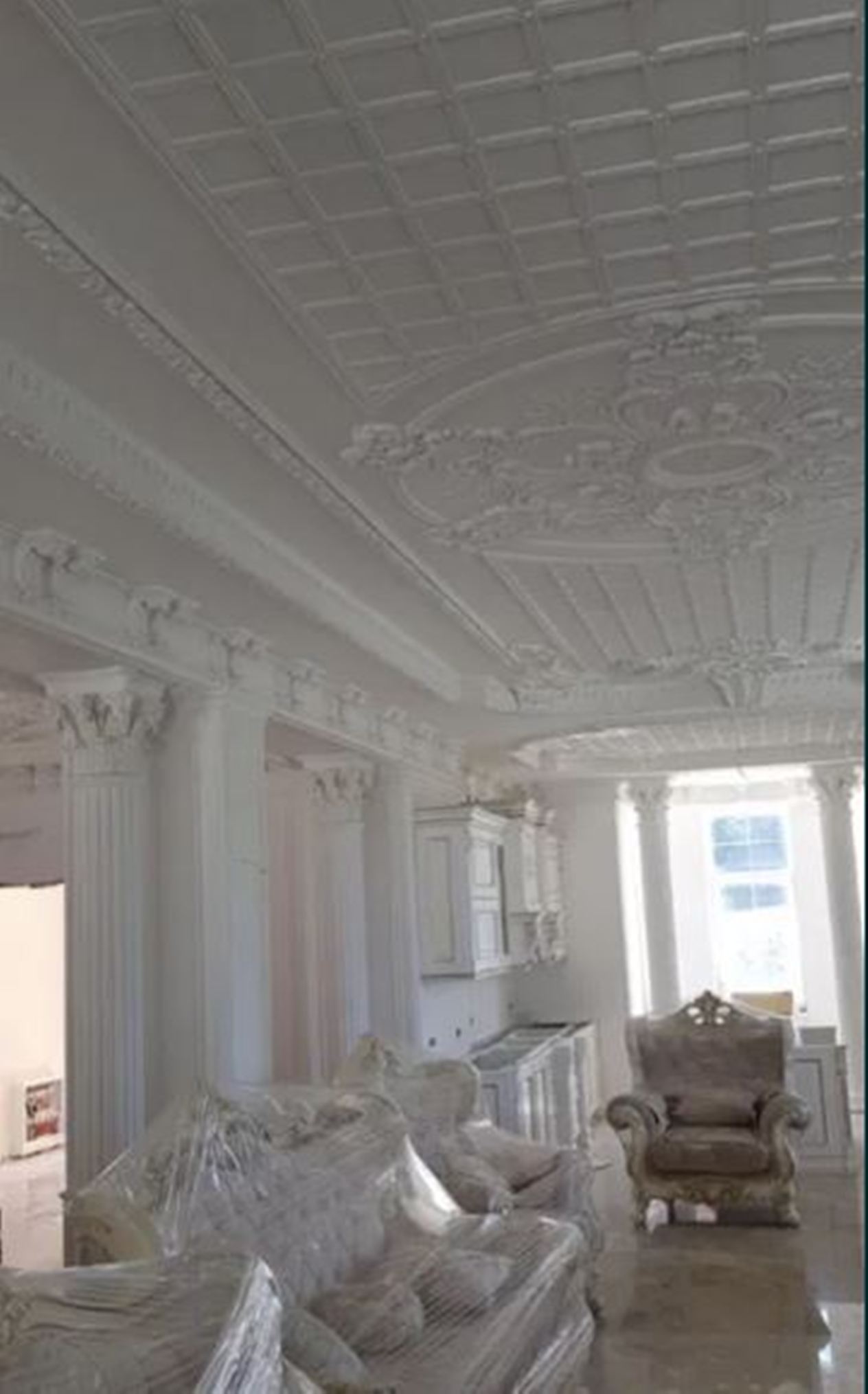Дом на ул. Южная, 700 м², 1 185 000$ — FAKTOR