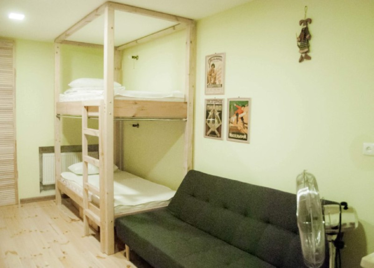 Коммерческая недвижимость на ул. Ясная, 165 м², 120 000$ — FAKTOR
