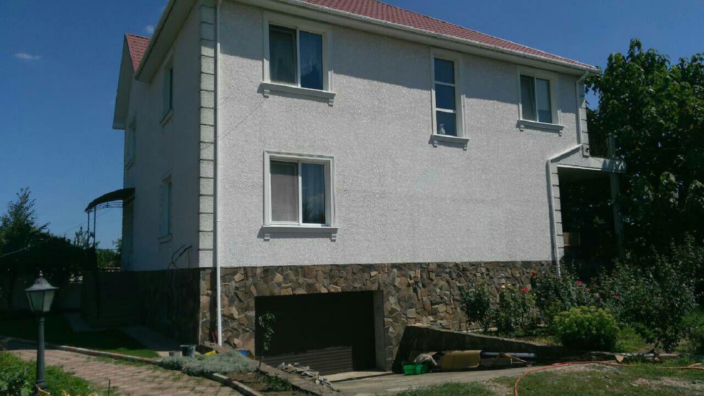 Дом на ул. Сельская, 433 м², 200 000$ — FAKTOR