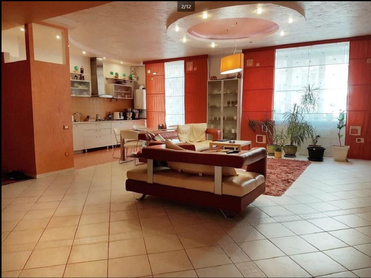 Квартира на ул. Педагогический переулок, 166 м², 250 000$ — FAKTOR