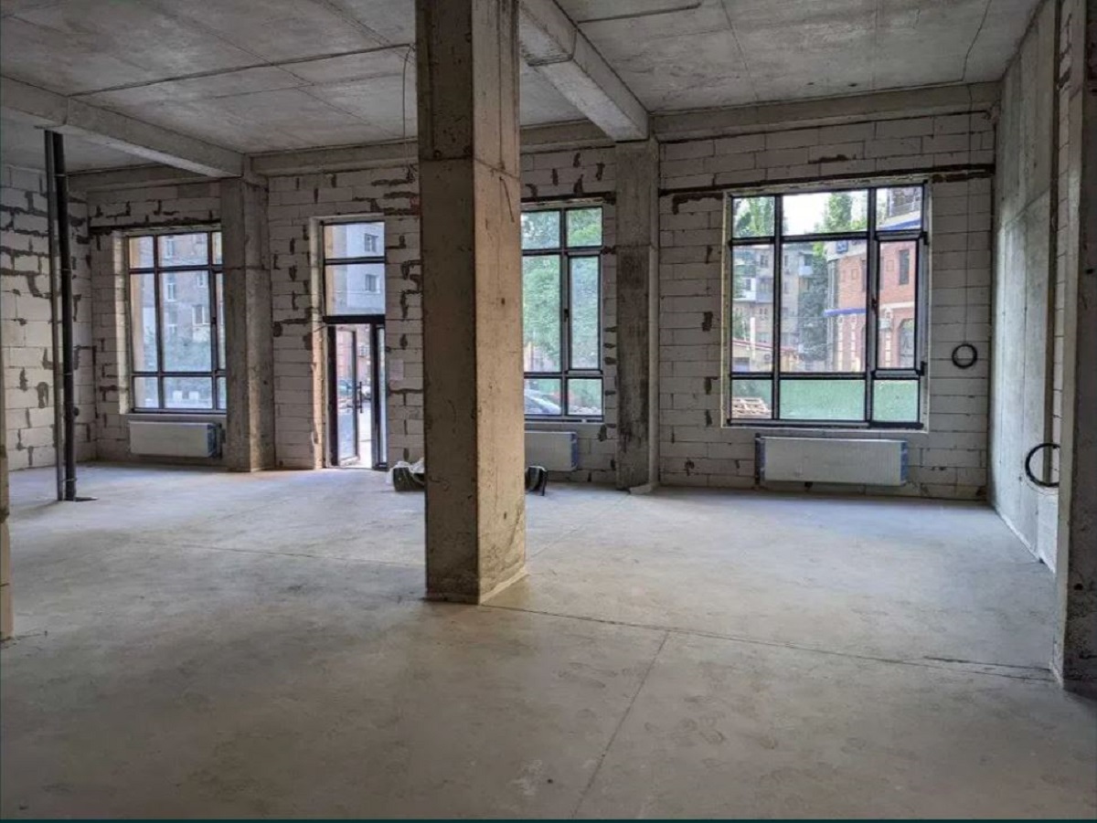 Коммерческая недвижимость на ул. Сегедская, 125 м², 230 000$ — FAKTOR