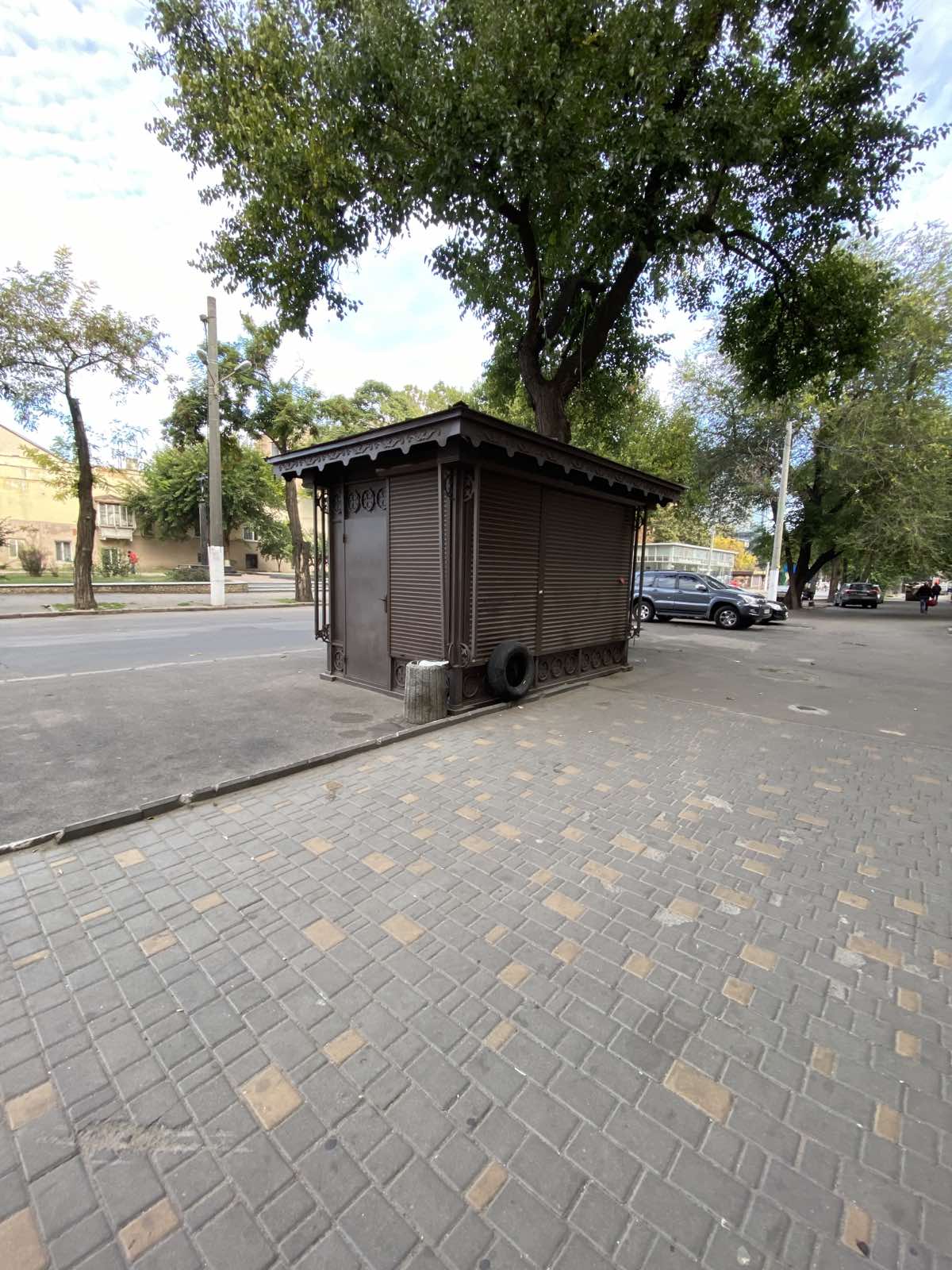 Комерційна нерухомість на вул. Александровский проспект, 10 м², 11 000$ — FAKTOR