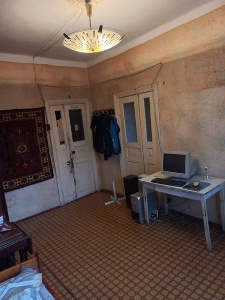 Квартира на ул. Пироговская, 50 м², 50 000$ — FAKTOR