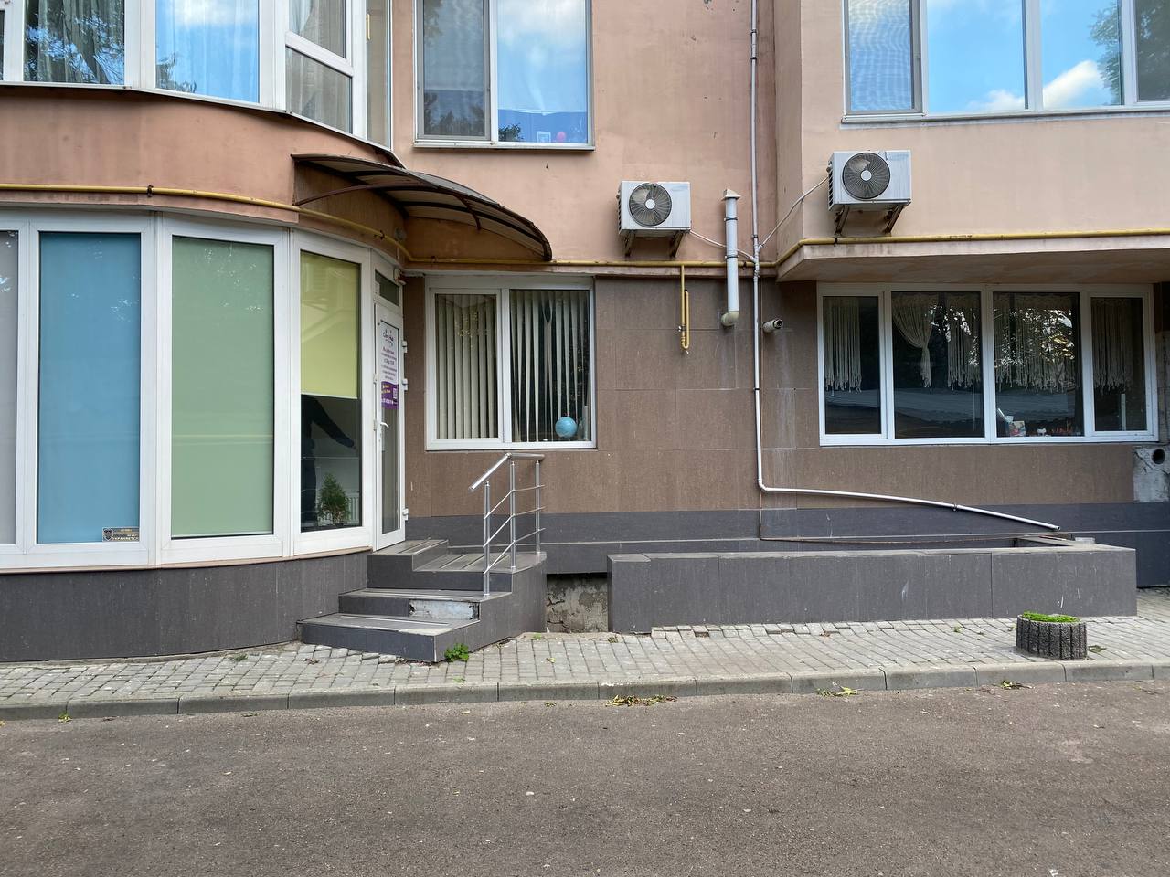 Коммерческая недвижимость на ул. Обсерваторный пер, 154 м², 160 000$ — FAKTOR