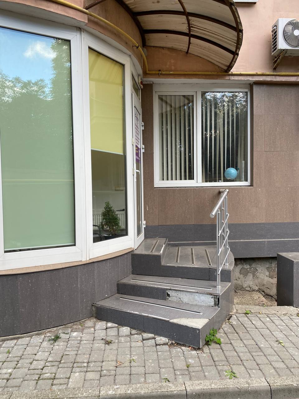 Коммерческая недвижимость на ул. Обсерваторный пер, 154 м², 160 000$ — FAKTOR