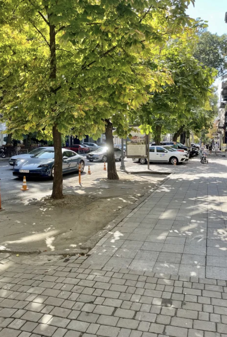 Комерційна нерухомість на вул. Екатерининская, 220 м², 1 100 000$ — FAKTOR