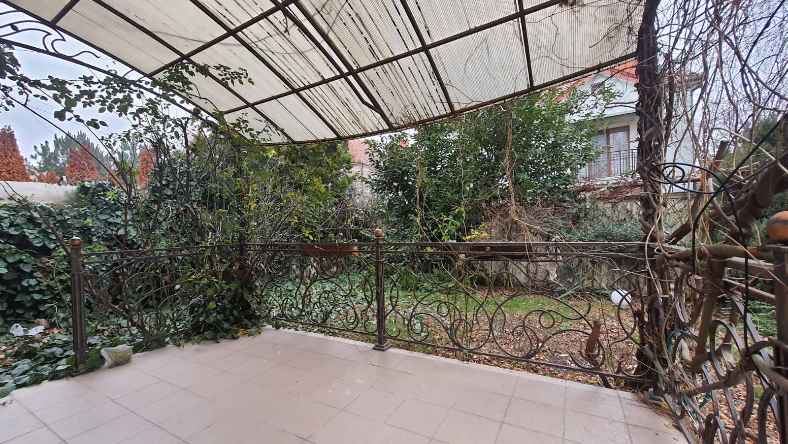 Будинок на вул. Александровская, 306 м², 180 000$ — FAKTOR