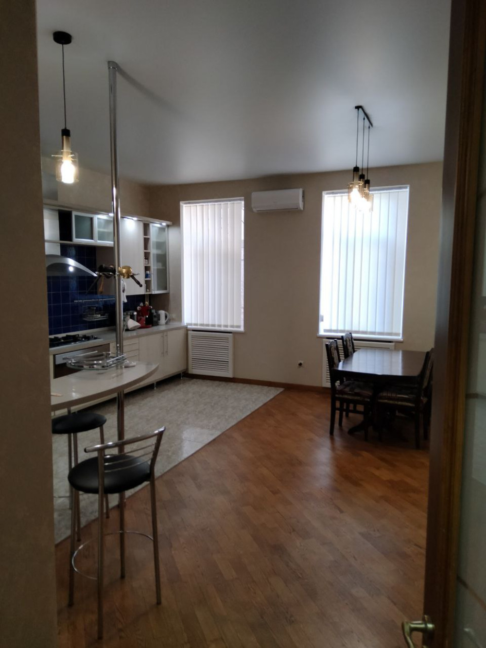 Квартира на вул. Екатерининская, 134 м², 170 000$ — FAKTOR