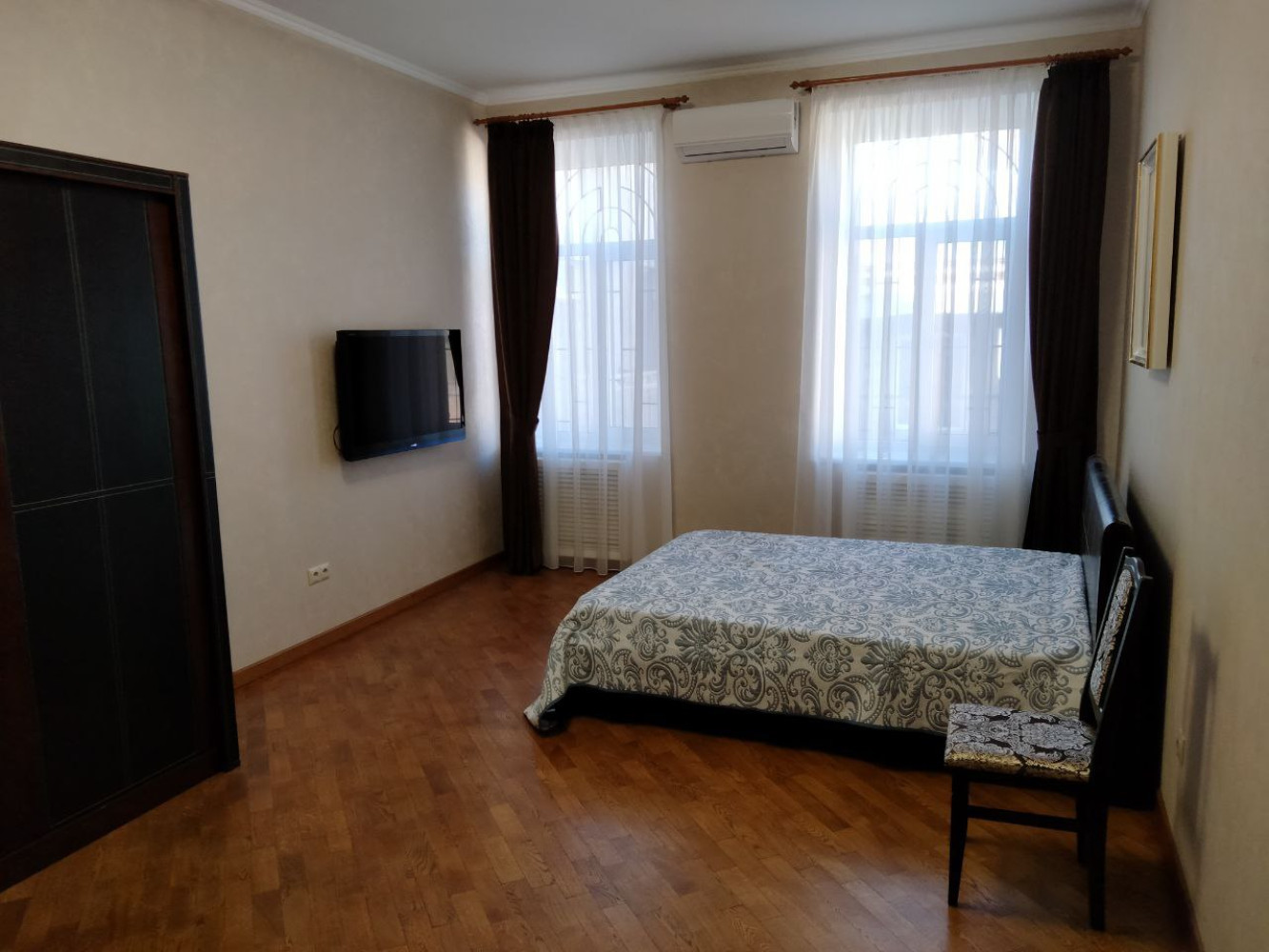 Квартира на вул. Екатерининская, 134 м², 170 000$ — FAKTOR