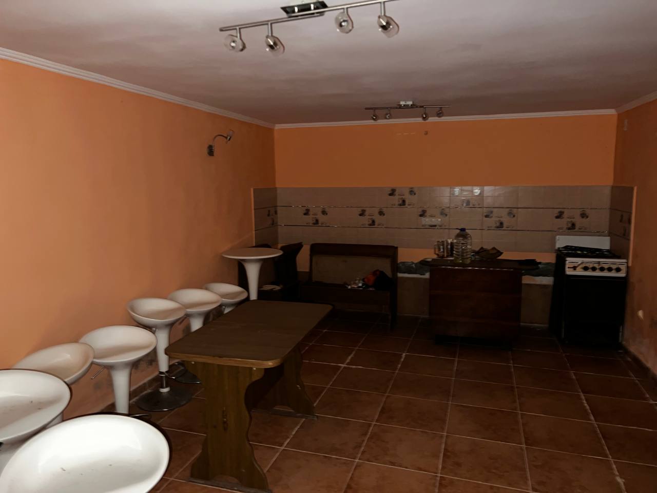 Коммерческая недвижимость на ул. Кооператив "Эней", 50 м², 40 000$ — FAKTOR