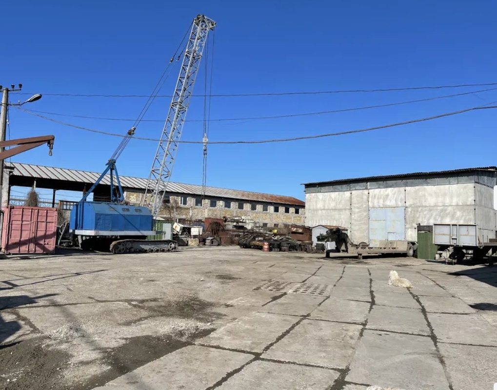 Коммерческая недвижимость на ул. Атамана Чепиги, 2000 м², 660 000$ — FAKTOR