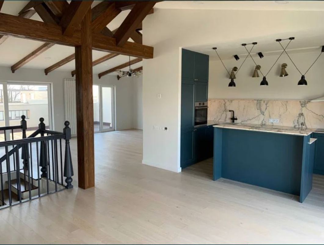 Квартира на ул. Майский пер, 225 м², 525 000$ — FAKTOR
