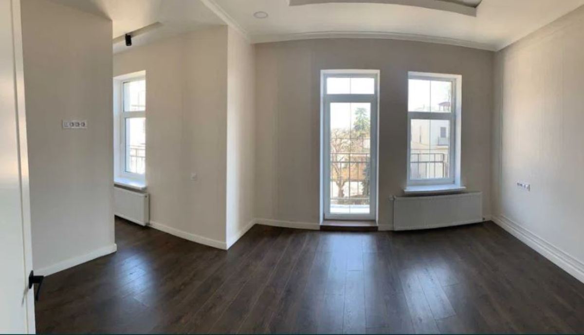 Квартира на ул. Майский пер, 225 м², 525 000$ — FAKTOR