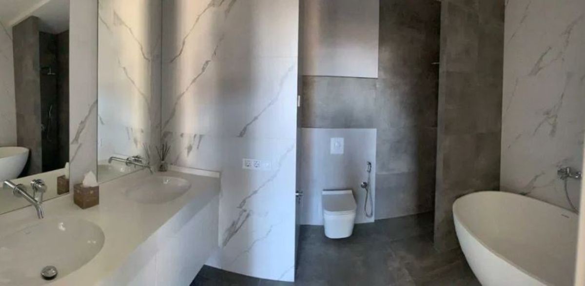 Квартира на ул. Майский пер, 225 м², 525 000$ — FAKTOR