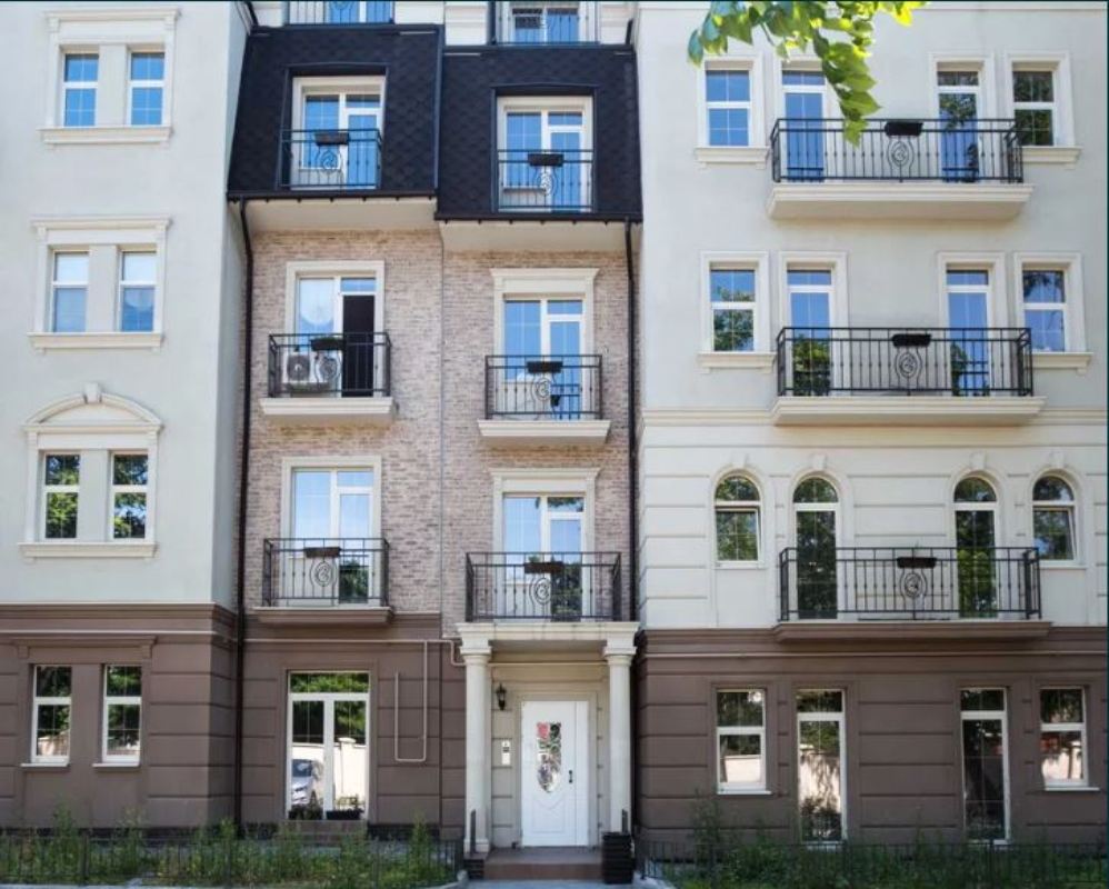 Квартира на ул. Майский пер, 225 м², 525 000$ — FAKTOR