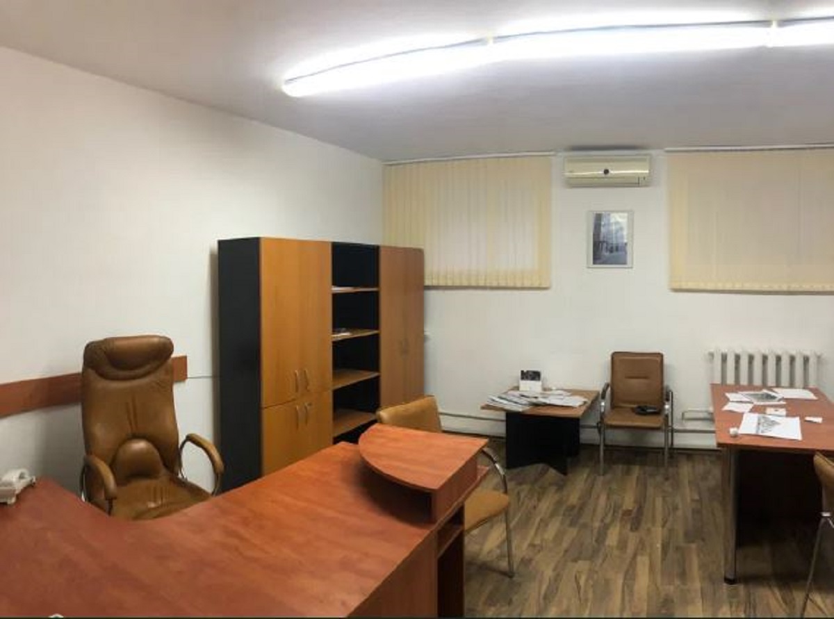 Коммерческая недвижимость на ул. Довженко, 420 м², 200 000$ — FAKTOR