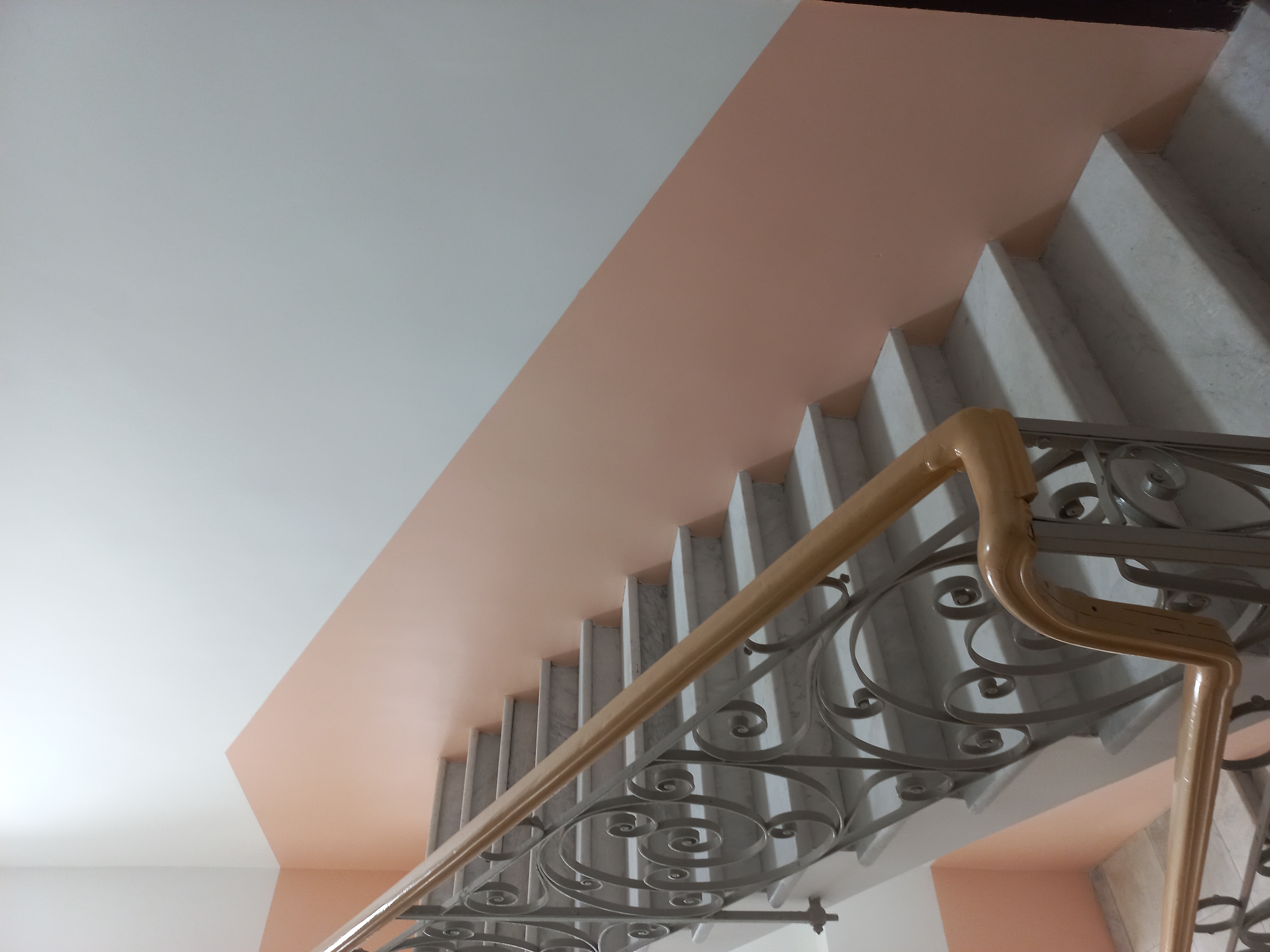 Квартира на ул. 10 Апреля, 22 м², 8 000$ — FAKTOR
