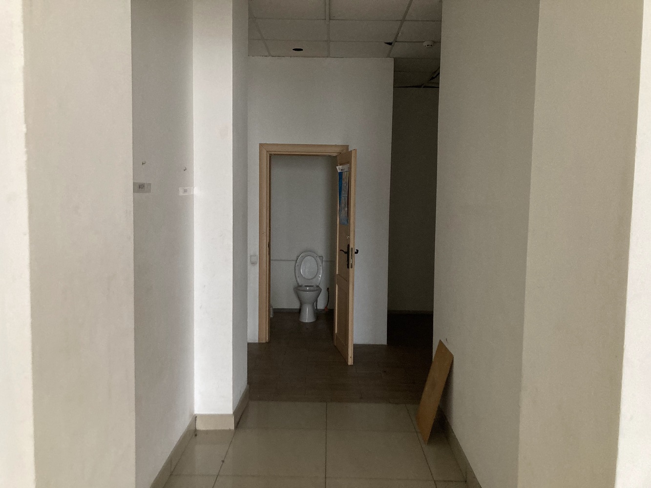 Коммерческая недвижимость на ул. Левитана, 260 м², 350 000$ — FAKTOR