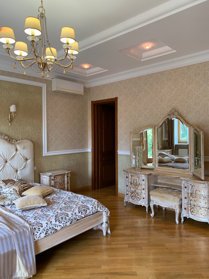 Будинок на вул. Фонтанская дорога (Киевский), 630 м², 2 000 000$ — FAKTOR