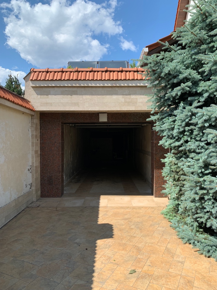 Будинок на вул. Фонтанская дорога (Киевский), 630 м², 2 000 000$ — FAKTOR