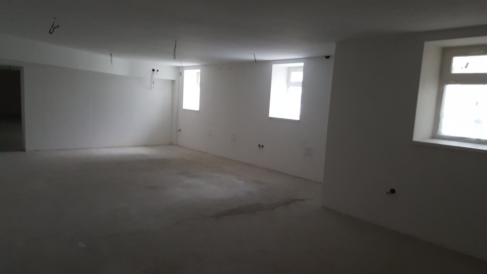 Коммерческая недвижимость на ул. Сегедская, 220 м², 129 000$ — FAKTOR