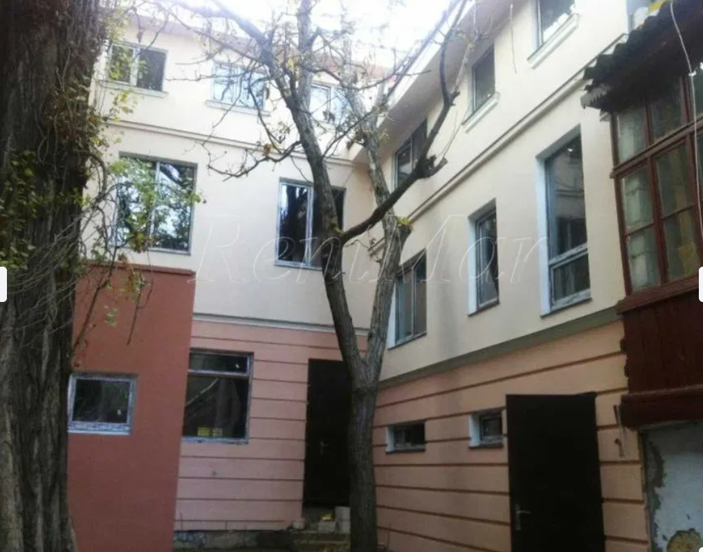 Коммерческая недвижимость на ул. Базарная, 735 м², 735 000$ — FAKTOR